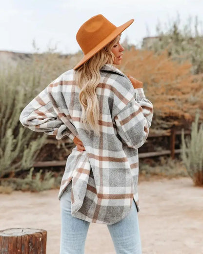 Effortlessly Elegant Shirt with a Timeless Design