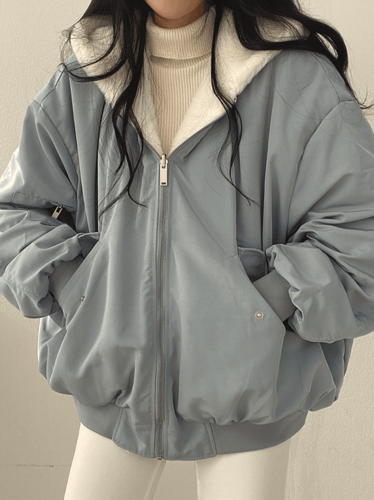 Well Tailored Jacket with a Graceful Silhouette