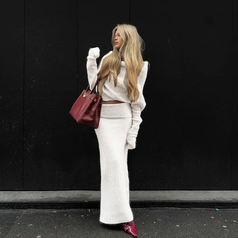 Gracefully Styled Sweater for Any Occasion