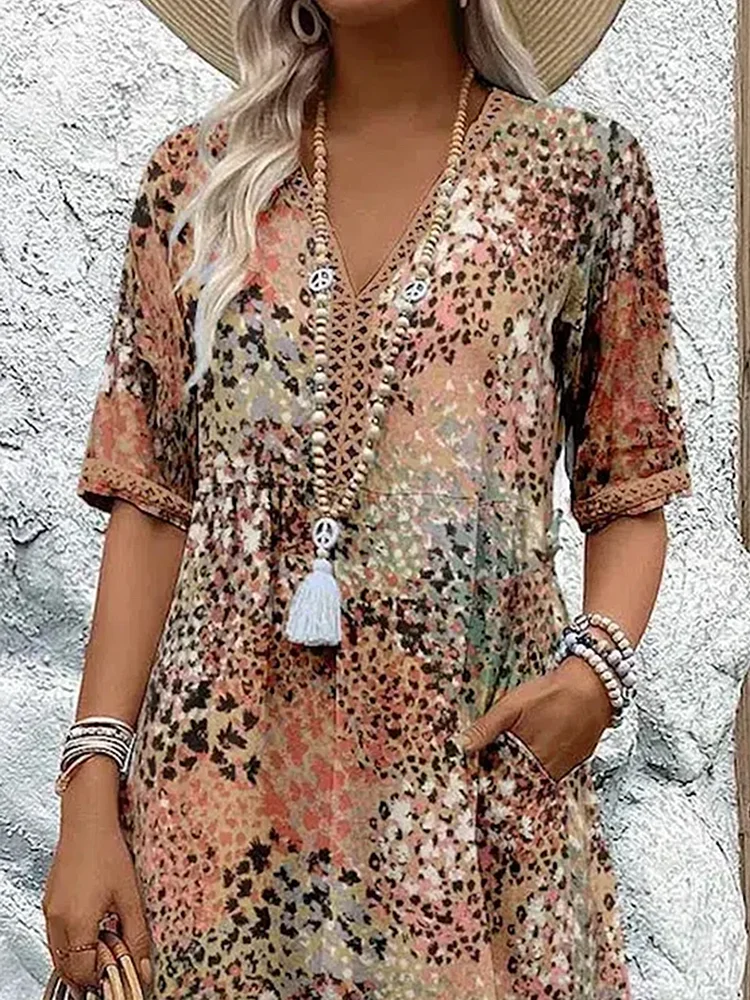 Classic Vintage & Enduringly Stylish Dress