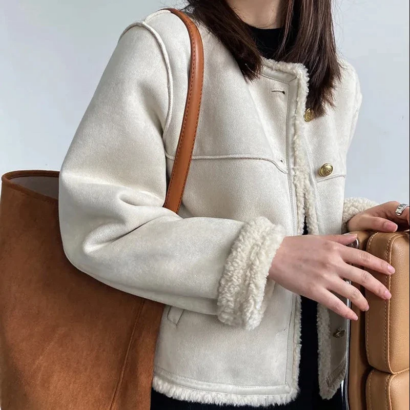 Beautifully Finished Jacket in a Timeless Design