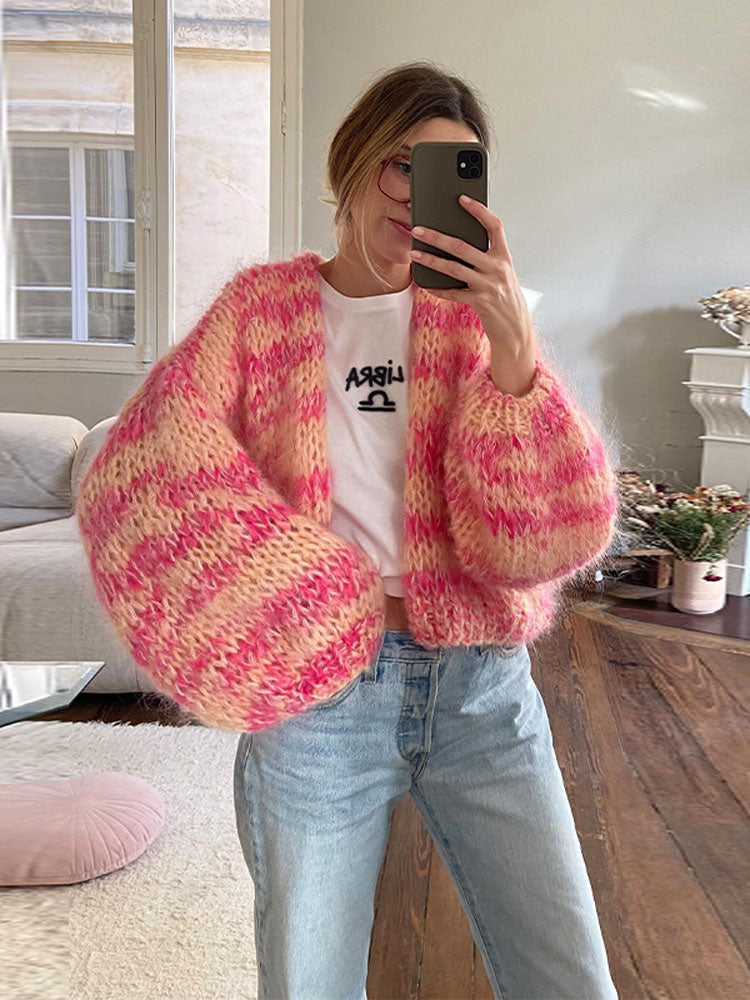 Classic Vintage Sweater with a Flattering Fit