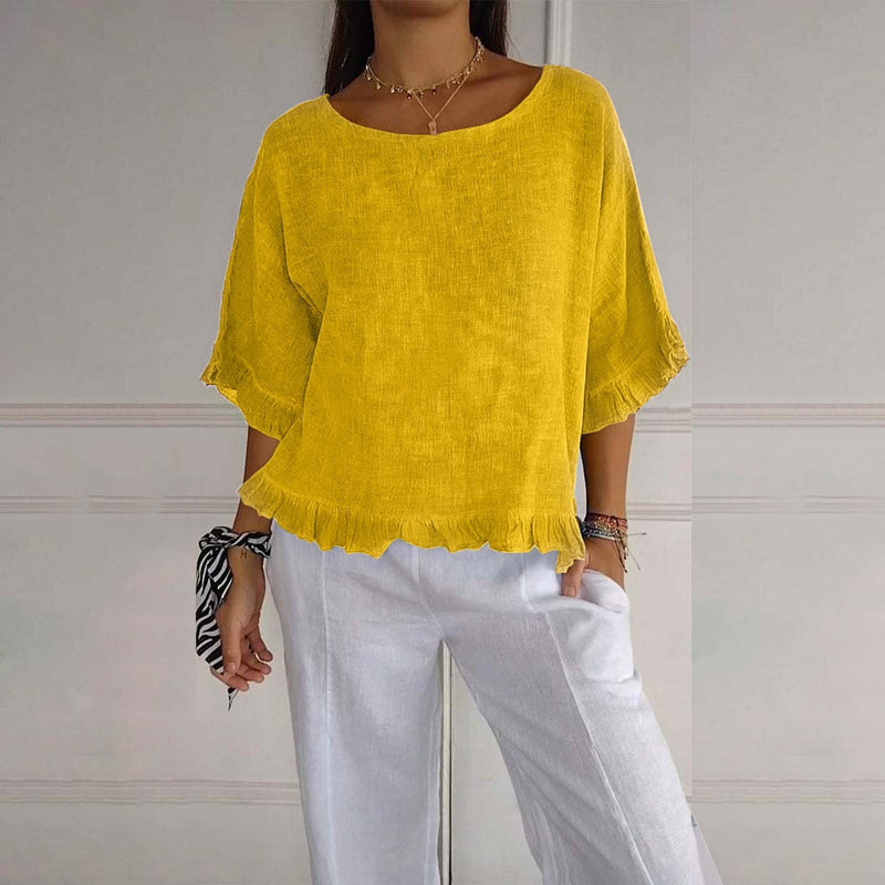 Classic Vintage Blouse with a Flattering Fit