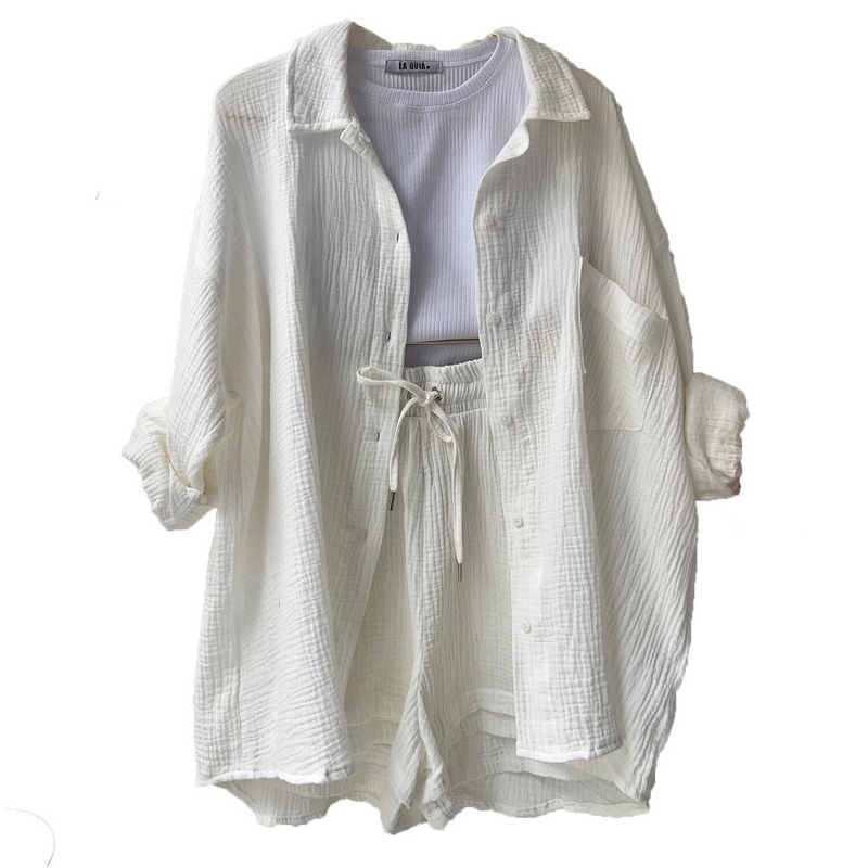Well Tailored Garment with a Graceful Silhouette