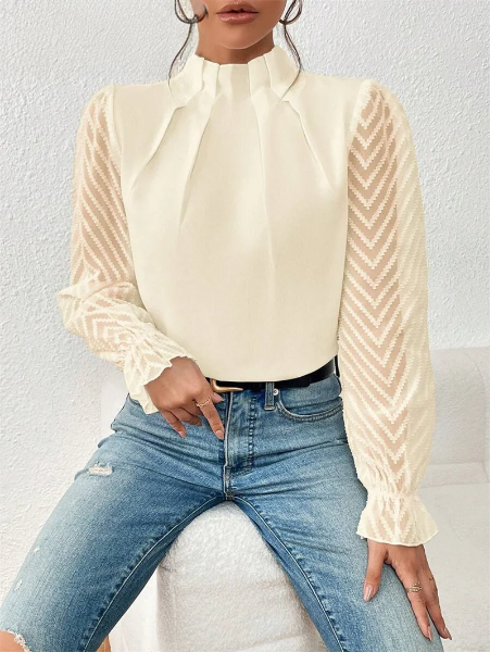 Effortlessly Elegant Top with a Timeless Design