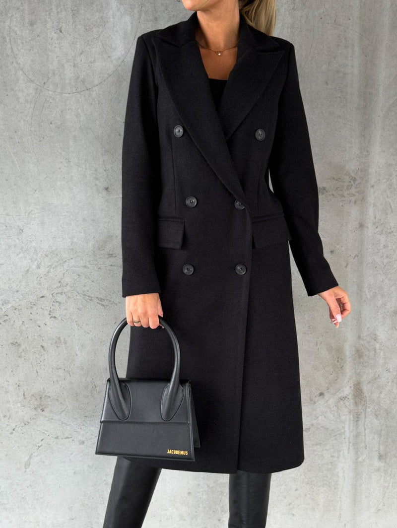 Beautifully Crafted Coat in a Classic Style