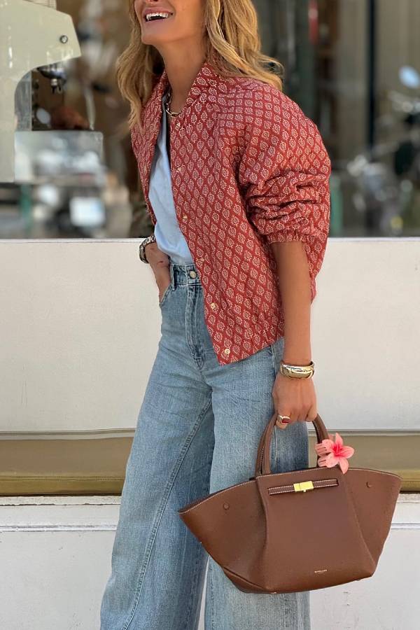 Gracefully Styled Jacket for Any Occasion