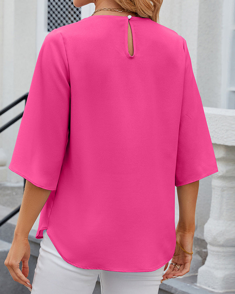 Sophisticated Blouse with a Clean Classic Look