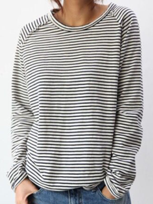 Well Tailored Garment with a Graceful Silhouette