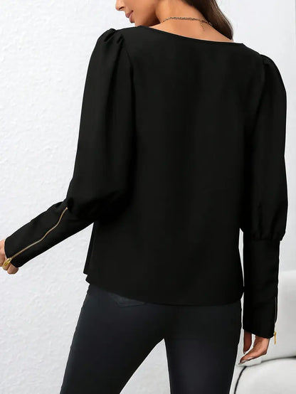 Beautifully Finished Blouse in a Timeless Design