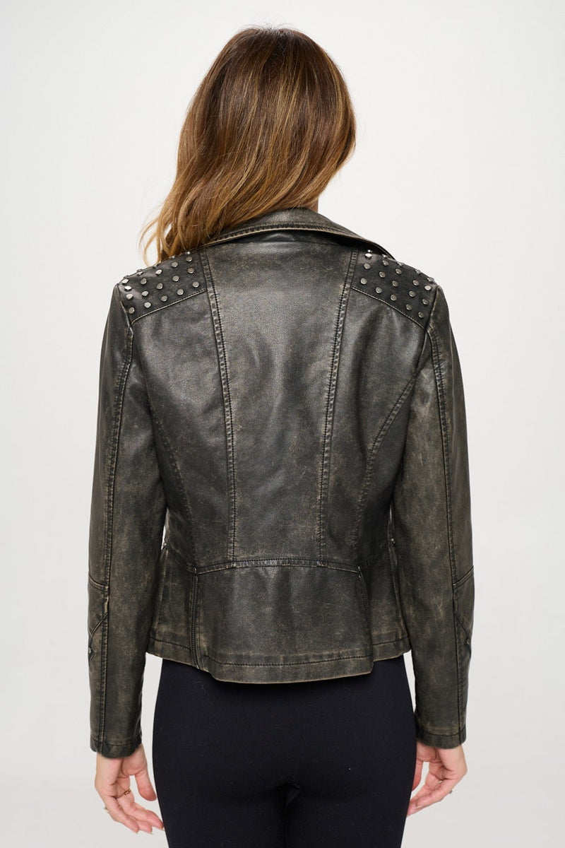 Effortlessly Elegant Jacket with a Timeless Design