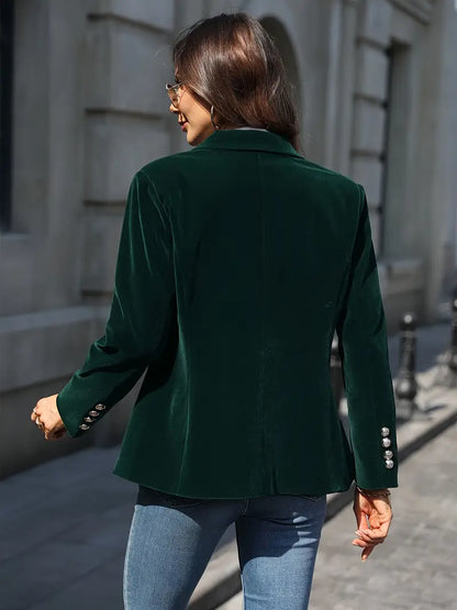 Well Tailored Garment with a Graceful Silhouette