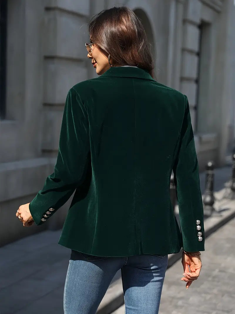 Well Tailored Garment with a Graceful Silhouette