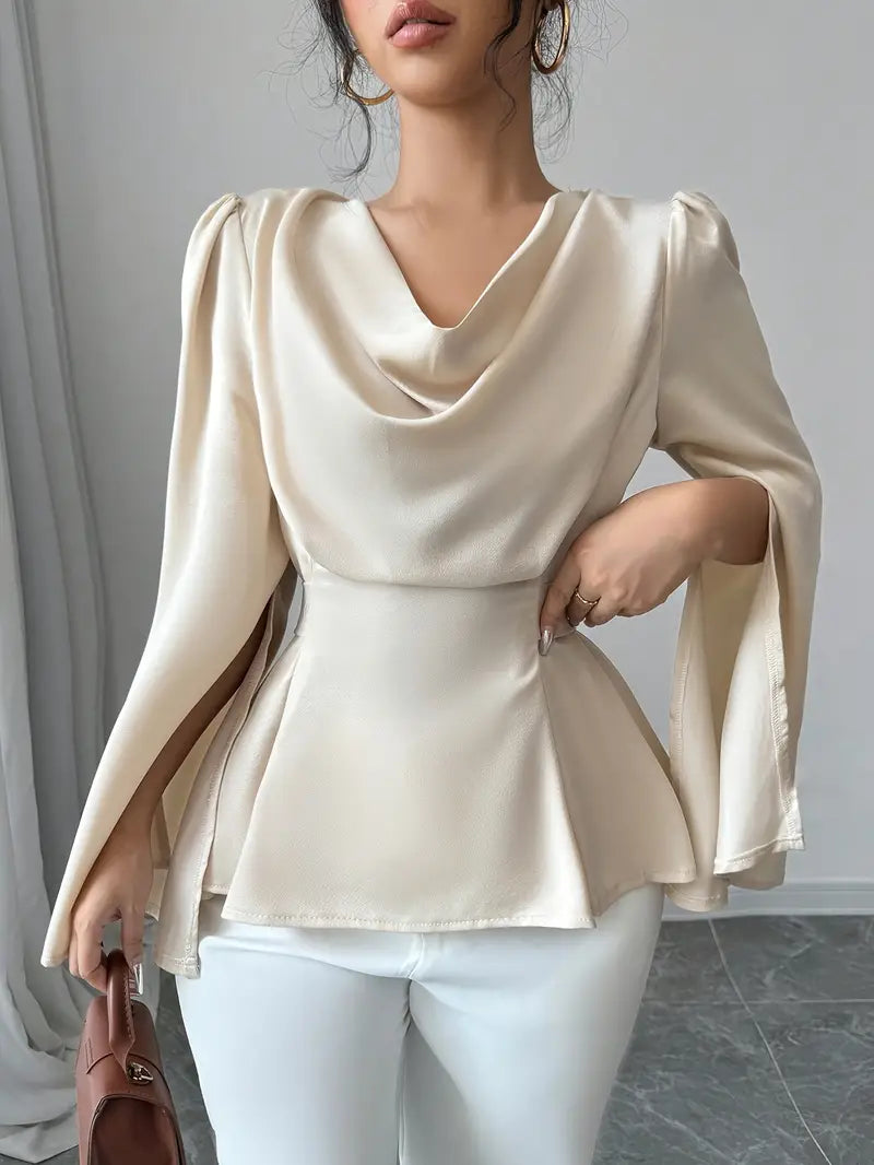 Effortlessly Elegant Blouse with a Timeless Design