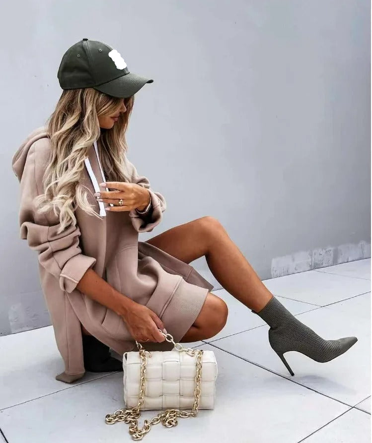 Gracefully Styled Dress for Any Occasion