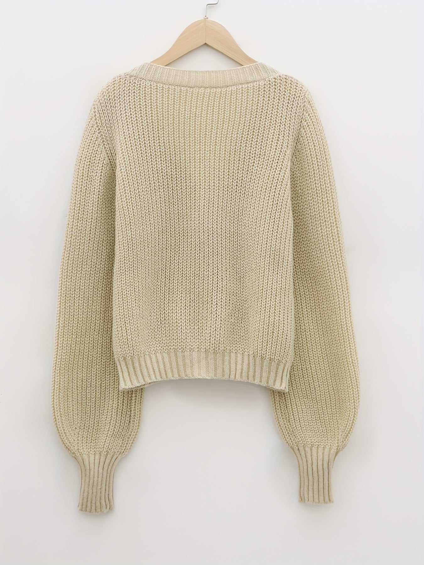 Beautifully Crafted Cardigan in a Classic Style