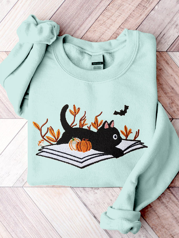 Comstylish Halloween Cat Embroidered Crew Neck Comfy Sweatshirt
