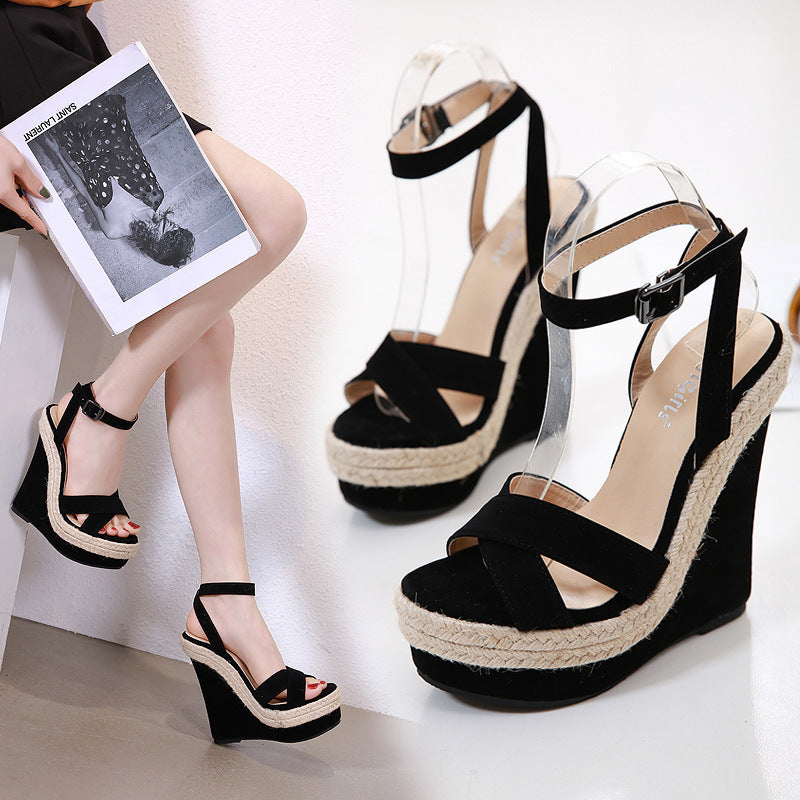 Chic Orthopedic Heels with Unique Design