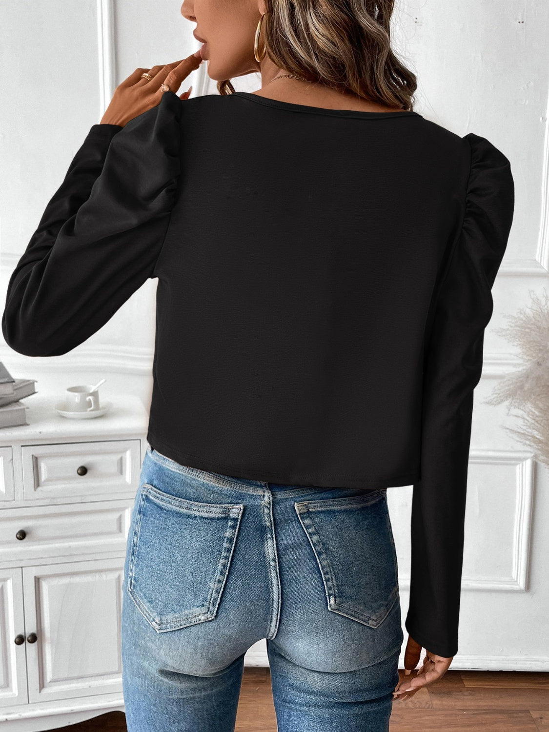 Beautifully Finished Jacket in a Timeless Design