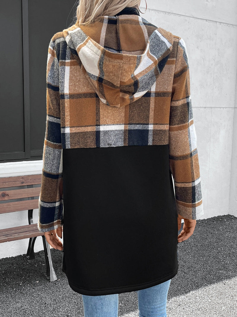 Effortlessly Elegant Garment with a Timeless Design