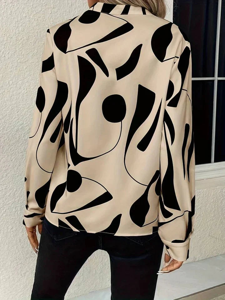 Classic Vintage & Enduringly Stylish Blouse
