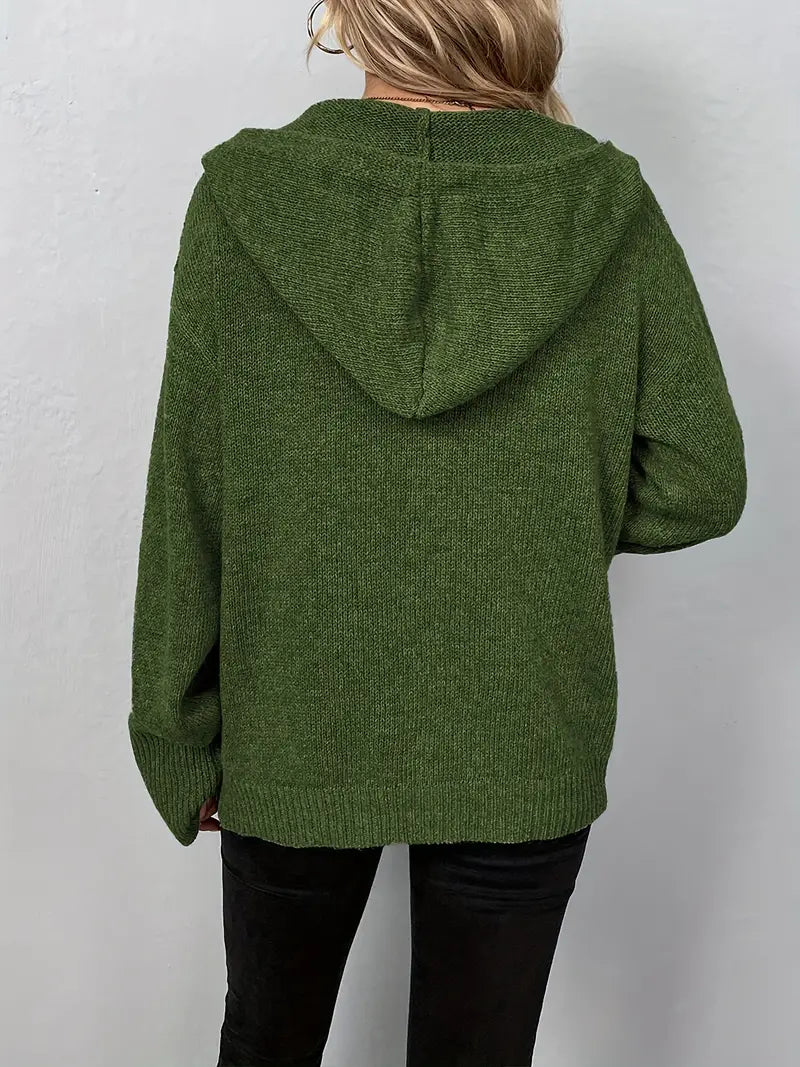 Effortlessly Elegant Cardigan with a Timeless Design