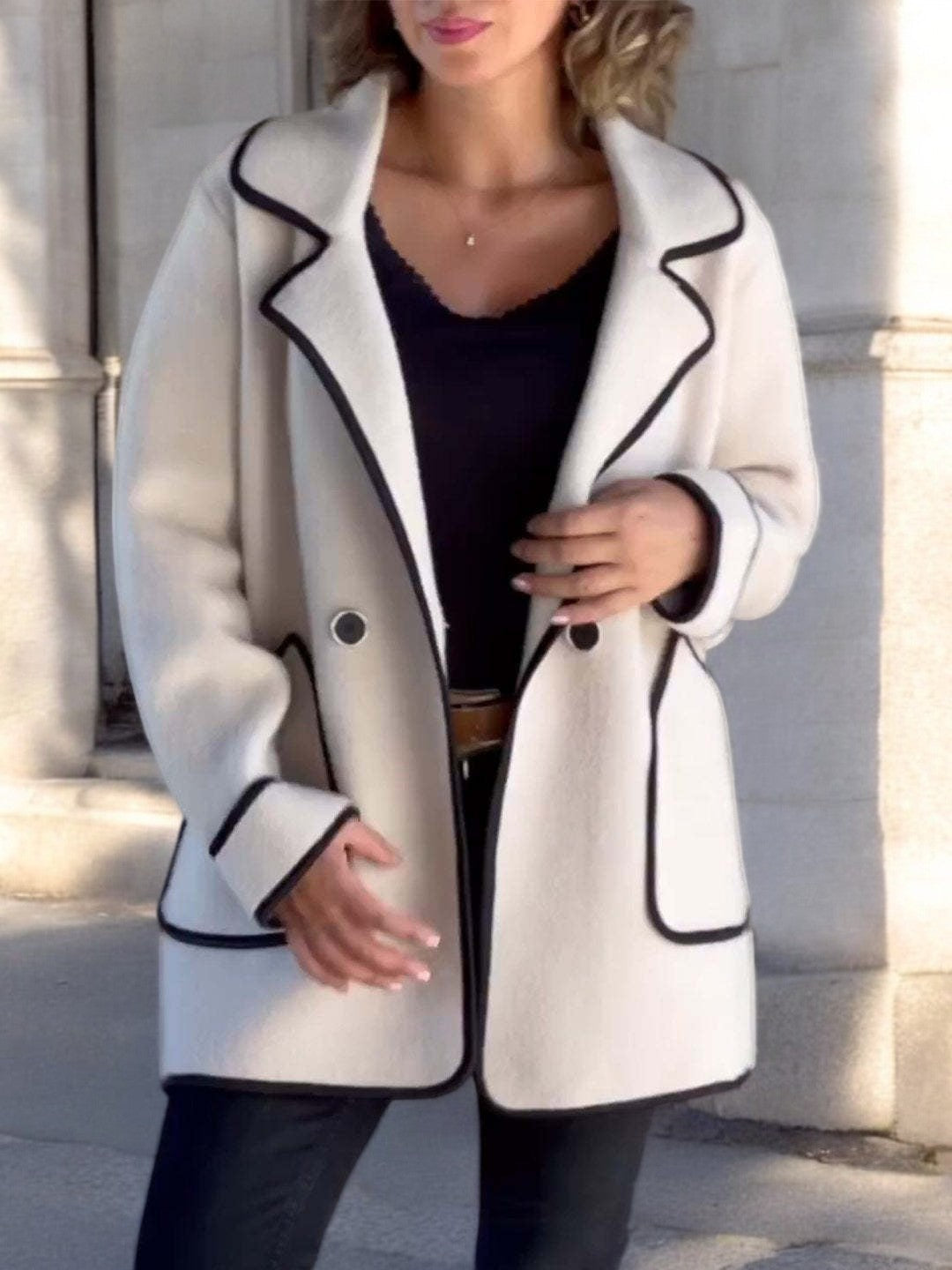 Gracefully Styled Coat for Any Occasion
