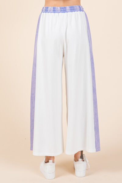 Classic Vintage Pants with a Flattering Fit