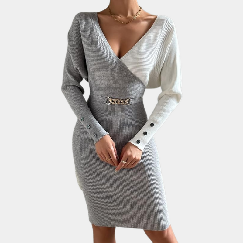 Classic Vintage Dress with a Flattering Fit