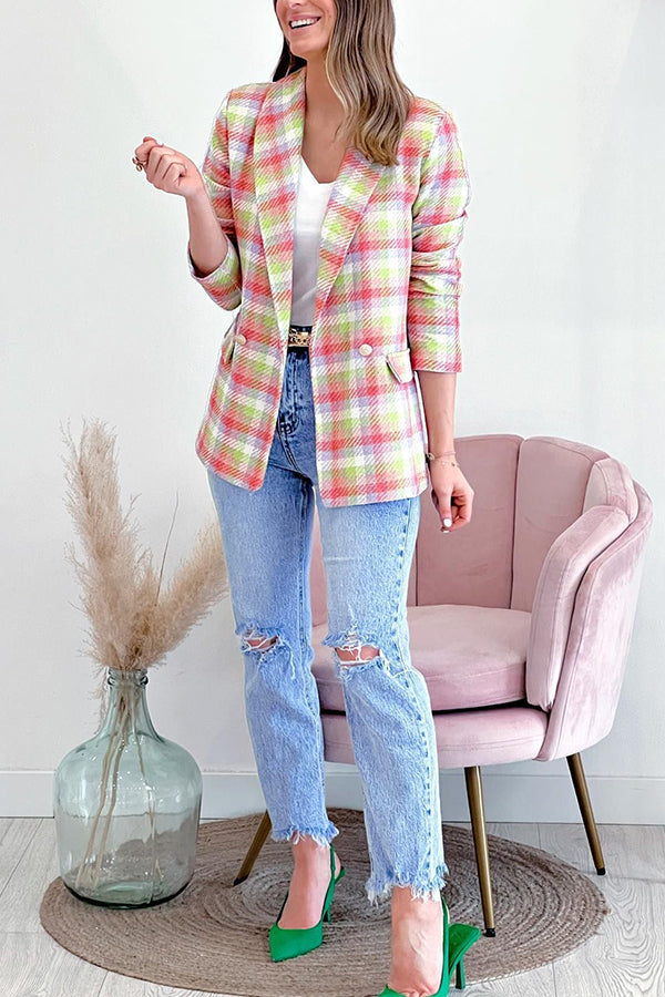 Gracefully Styled Jacket for Any Occasion