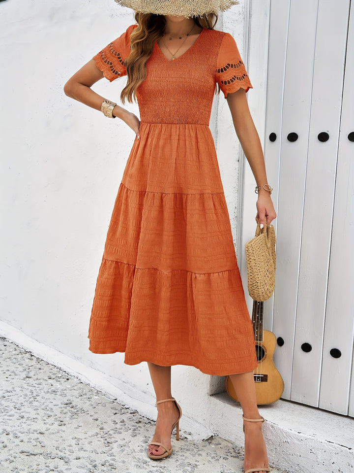 Classic Vintage Dress with a Flattering Fit