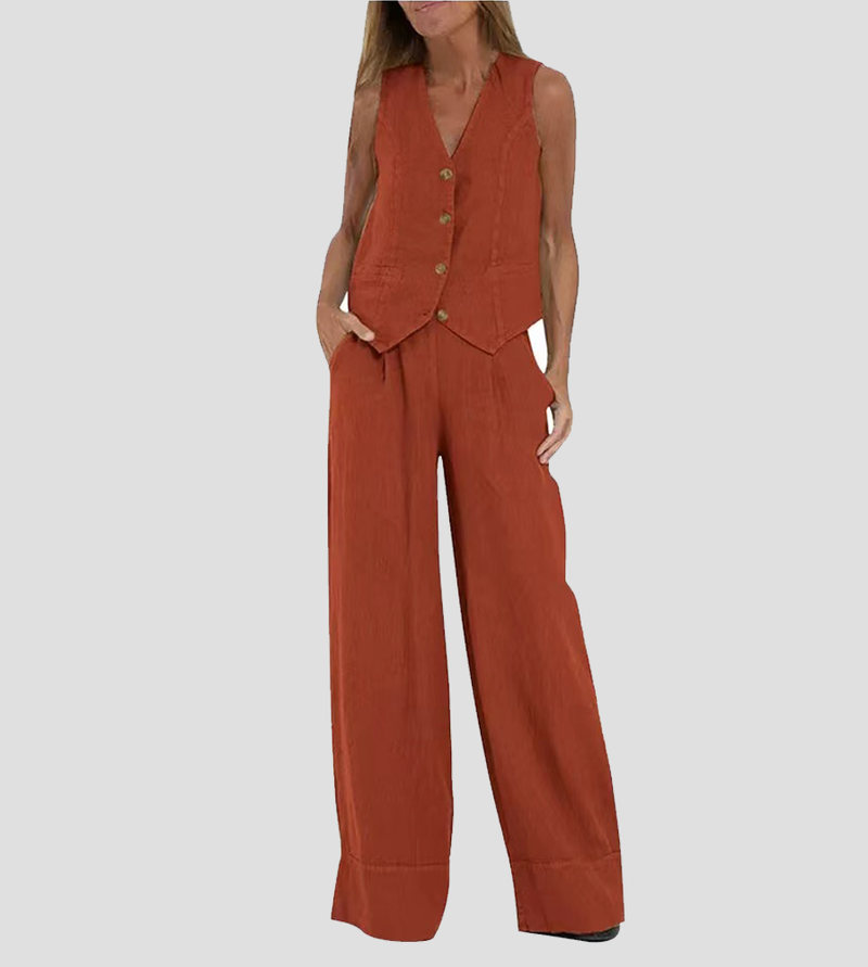 Elegantly Styled Trousers for Everyday Wear