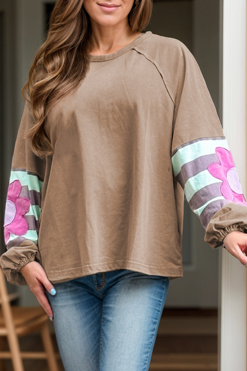 Effortlessly Elegant Blouse with a Timeless Design