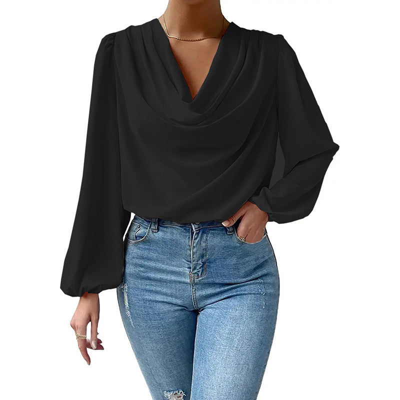 Beautifully Finished Blouse in a Timeless Design