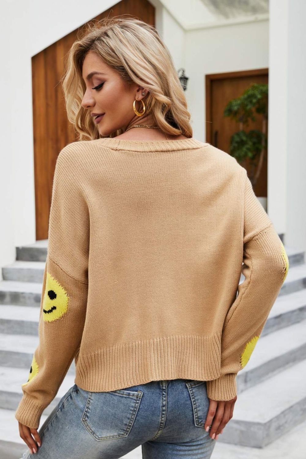 Elegantly Styled Cardigan for Everyday Wear