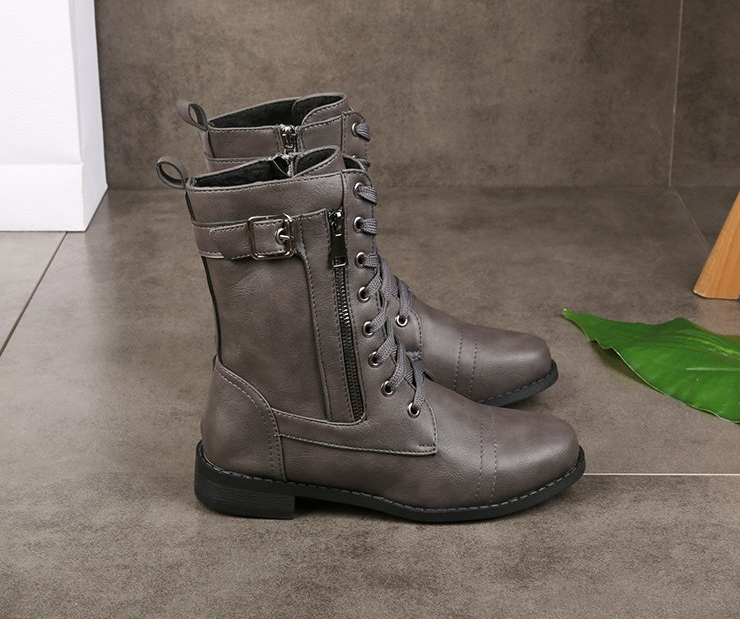 Graceful Orthopedic Boots for Modern Look