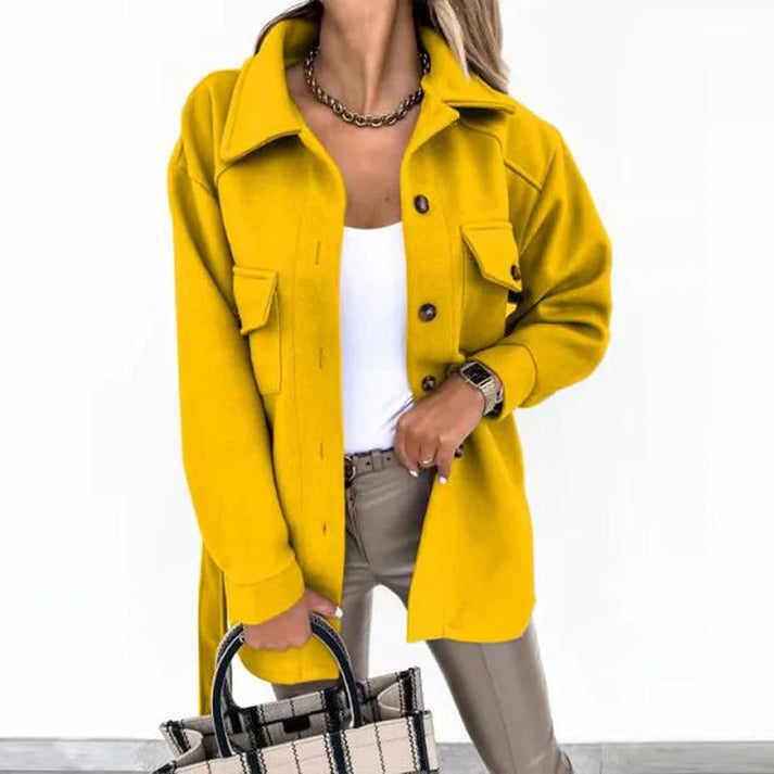 Elegantly Styled Coat for Everyday Wear
