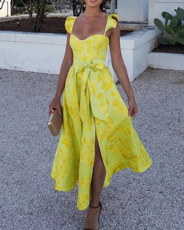 Classic Vintage & Enduringly Stylish Dress