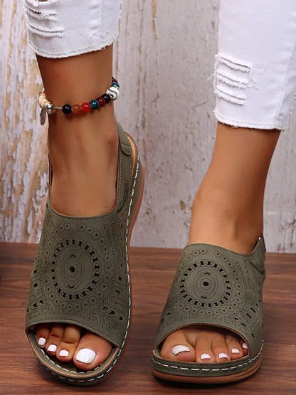 Graceful Orthopedic Shoes for Modern Look