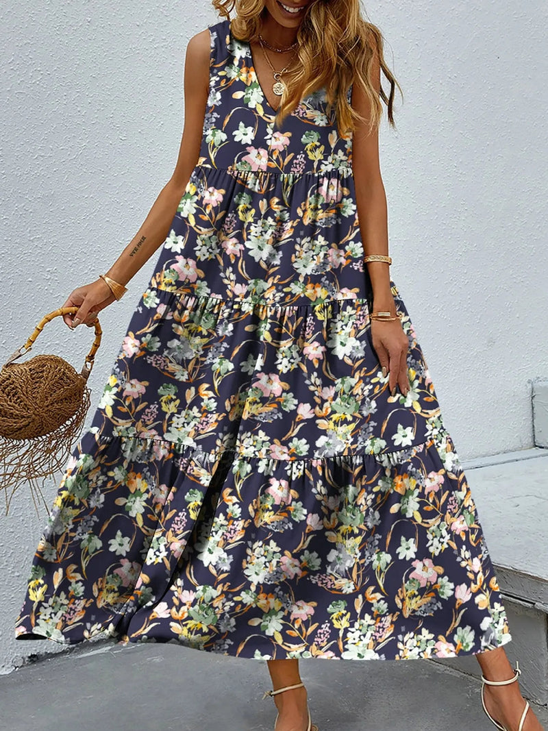 Classic Vintage Dress with a Flattering Fit