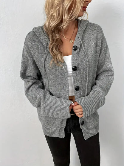 Effortlessly Elegant Cardigan with a Timeless Design
