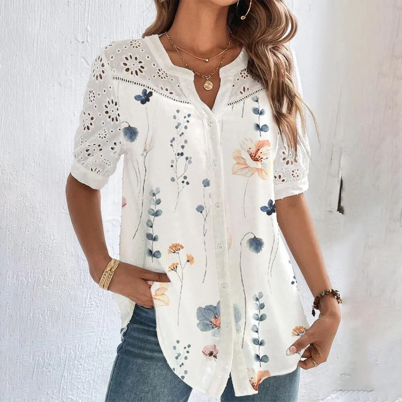 Classic Vintage & Enduringly Stylish Blouse