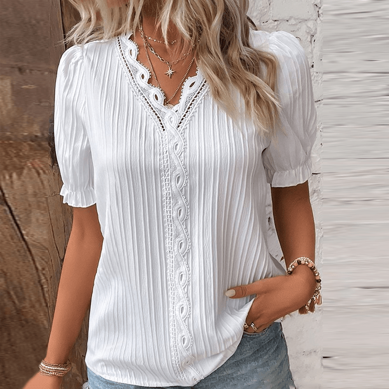 Beautifully Crafted Blouse in a Classic Style