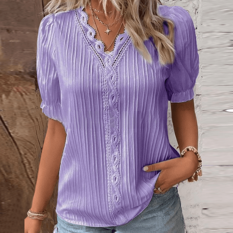 Beautifully Crafted Blouse in a Classic Style
