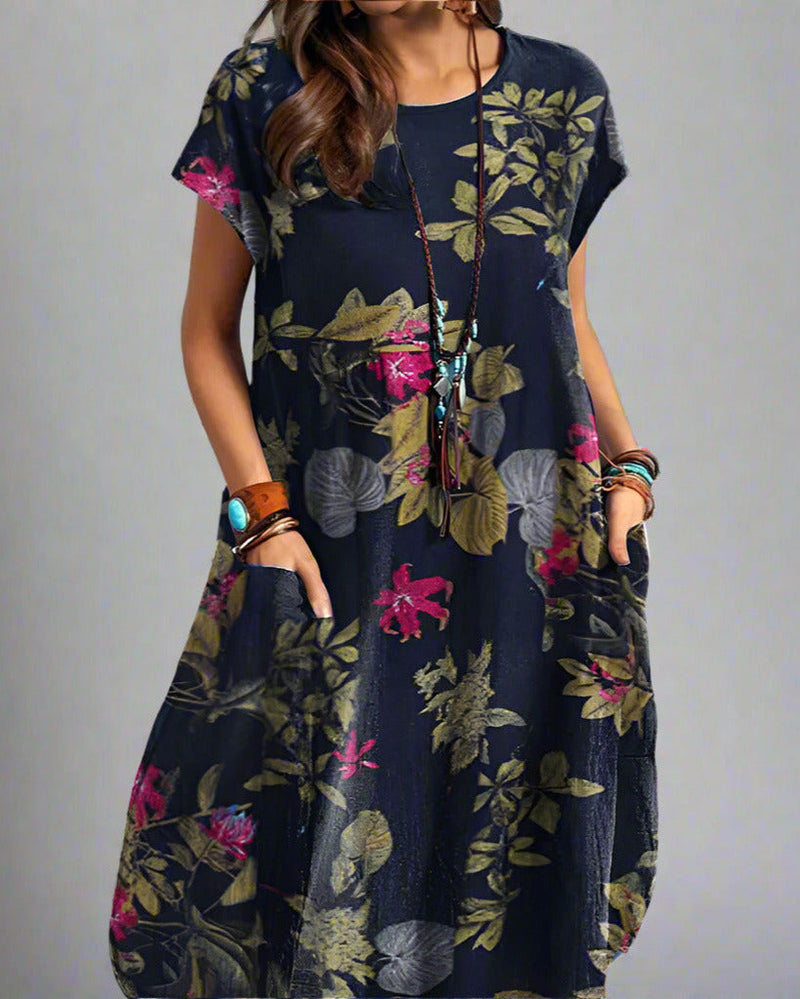 Effortlessly Elegant Dress with a Timeless Design
