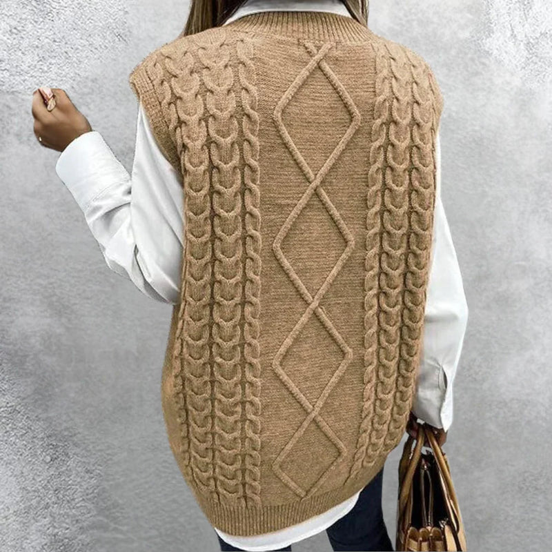 Effortlessly Elegant Cardigan with a Timeless Design
