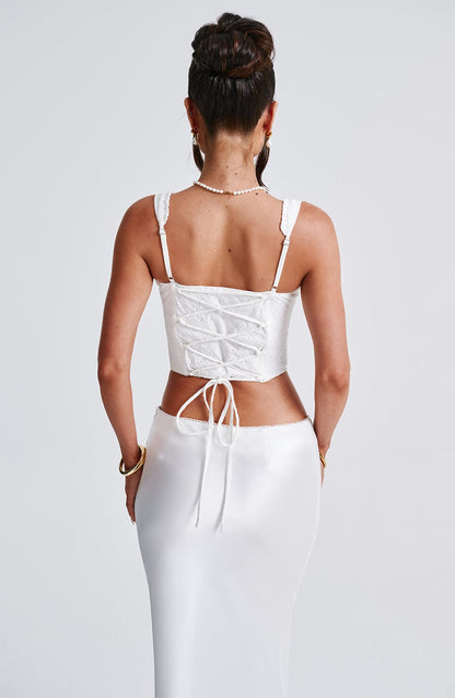 Beautifully Finished Garment in a Timeless Design