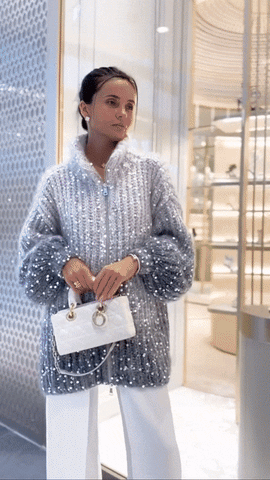Beautifully Crafted Sweater in a Classic Style