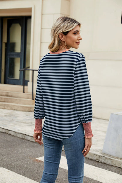 Effortlessly Elegant Top with a Timeless Design