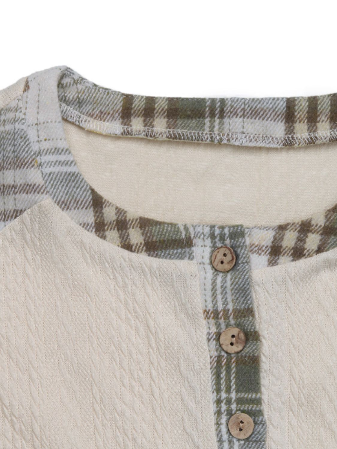 Beautifully Finished T-Shirt in a Timeless Design